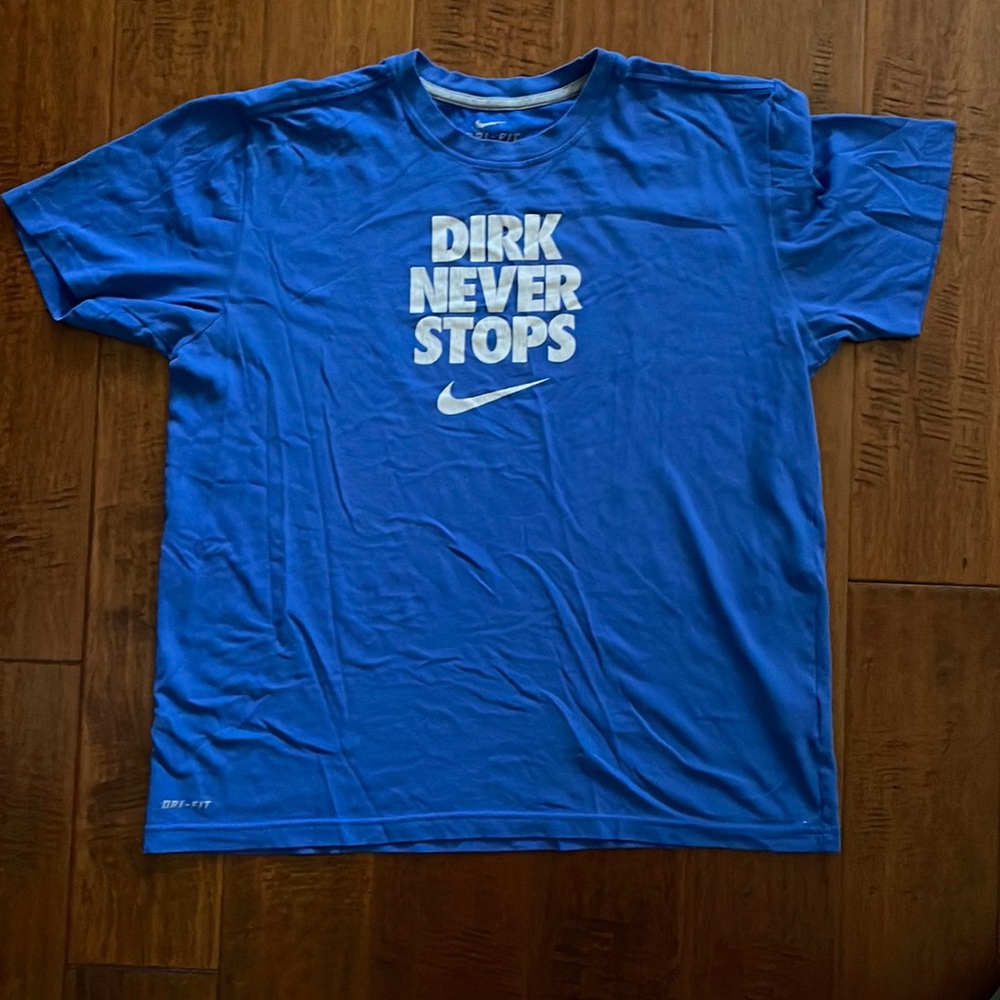 Dirk Nowitzki Nike dry fit shirt